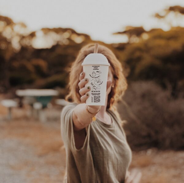 Cold Cup Dome Lids 90mm - Image 3